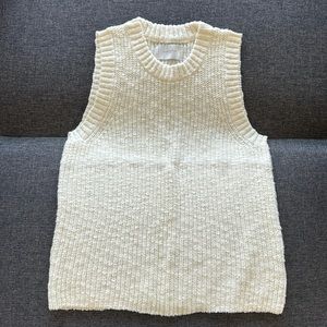Never worn Lucky Brand women’s M sweater vest